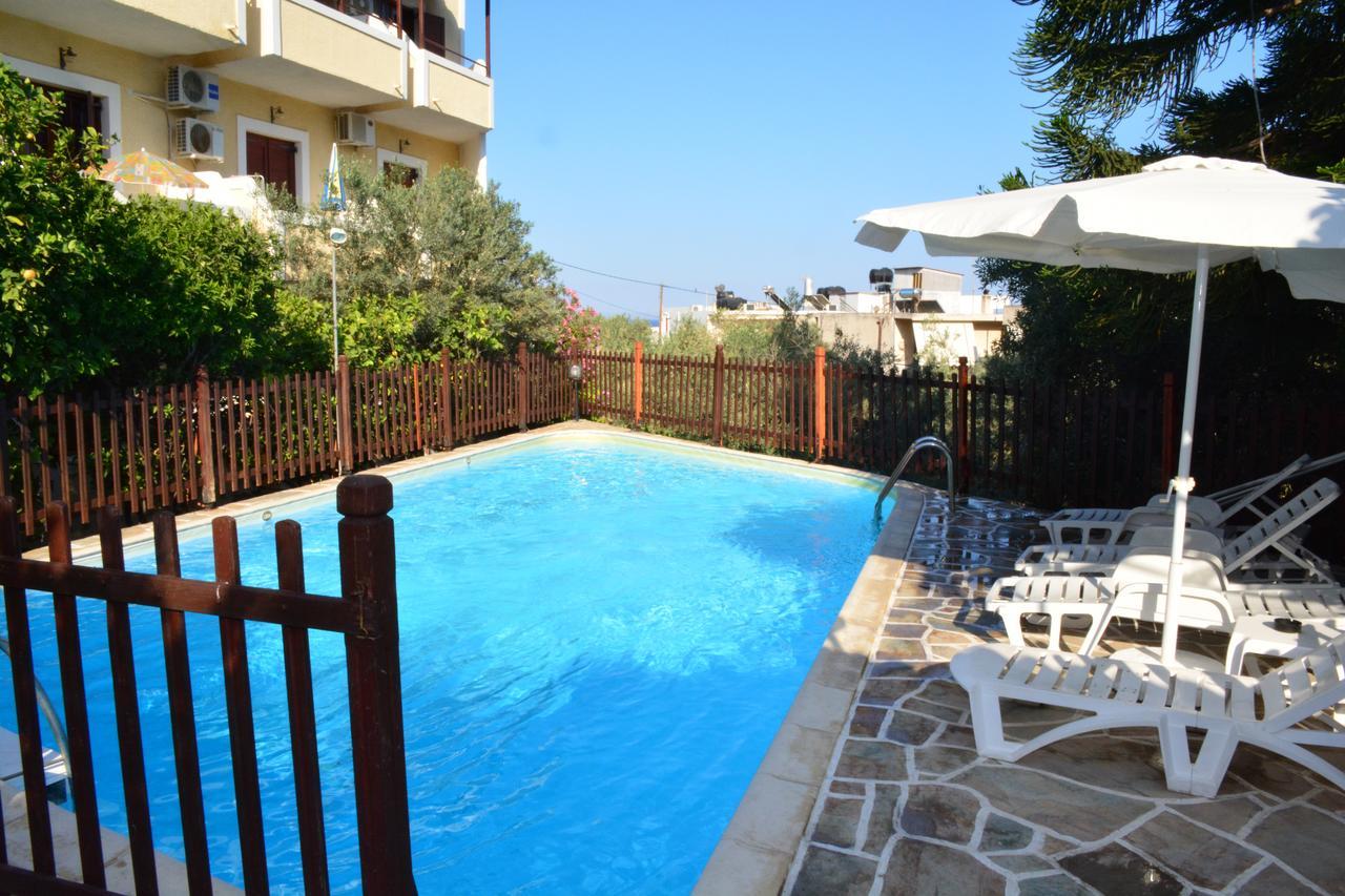 Agia Marina  Voula Apartments מראה חיצוני תמונה