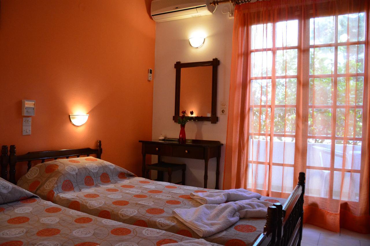 Agia Marina  Voula Apartments מראה חיצוני תמונה