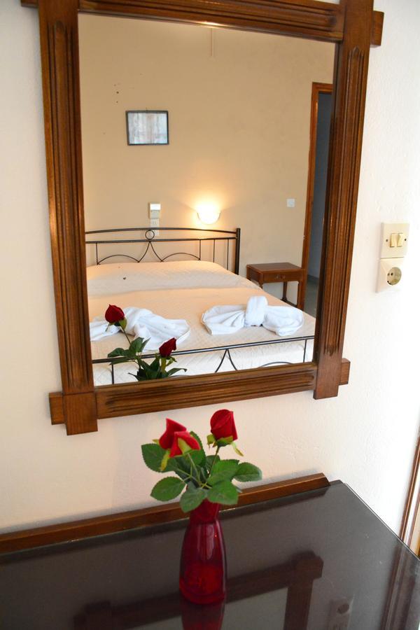 Agia Marina  Voula Apartments מראה חיצוני תמונה